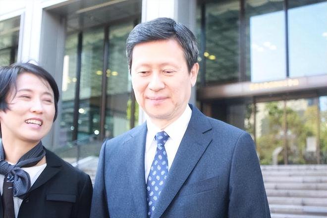 ”同一女星亲兄弟为财权内斗互撕韩国财阀家族丑闻：父子“共享(图12)